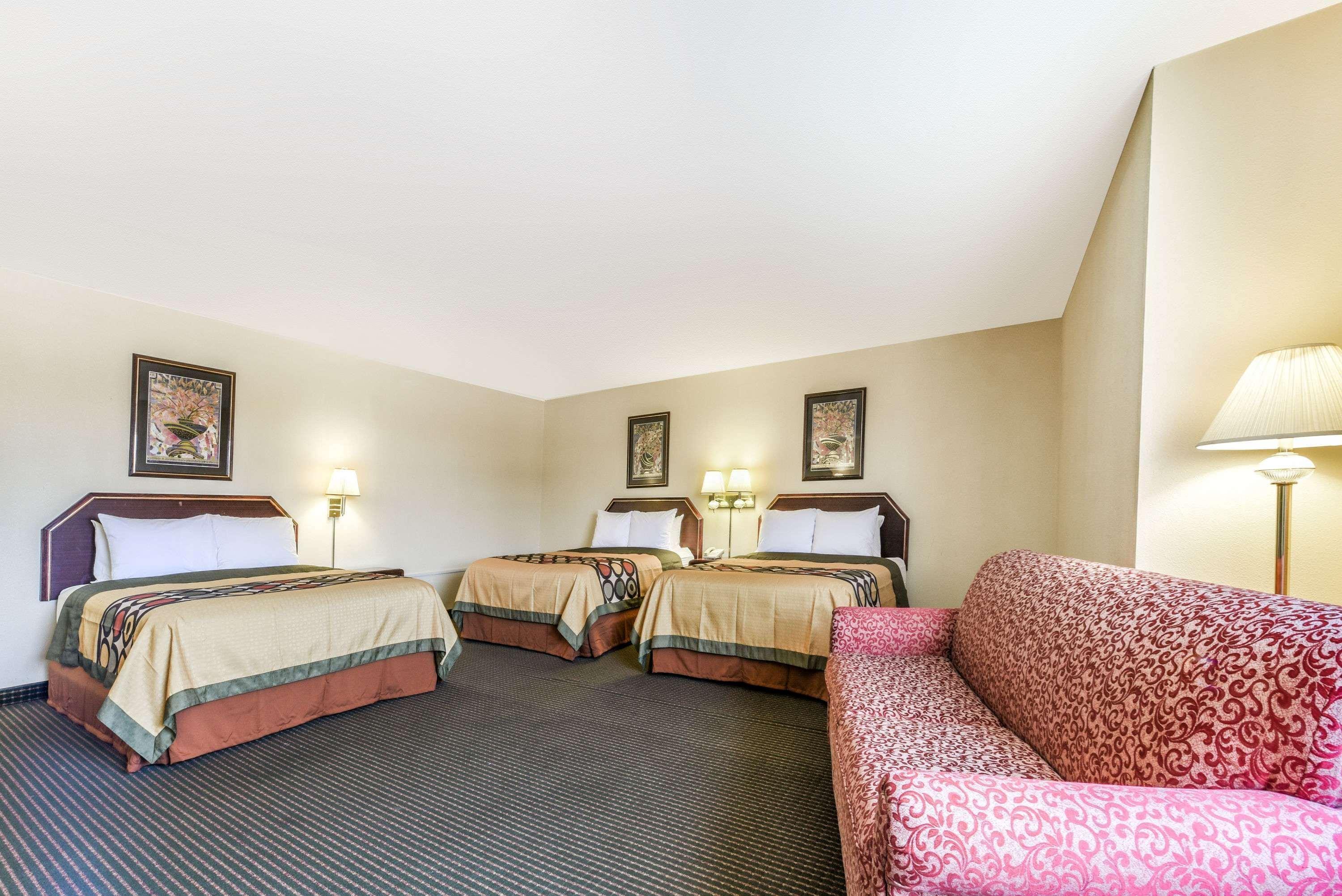 Super 8 By Wyndham Burleson Fort Worth Area Eksteriør bilde